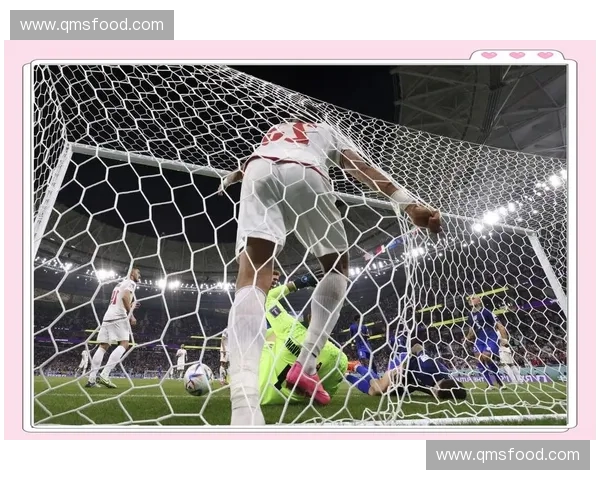 卡塔尔2022世界杯精彩回顾与赛场背后的故事揭秘